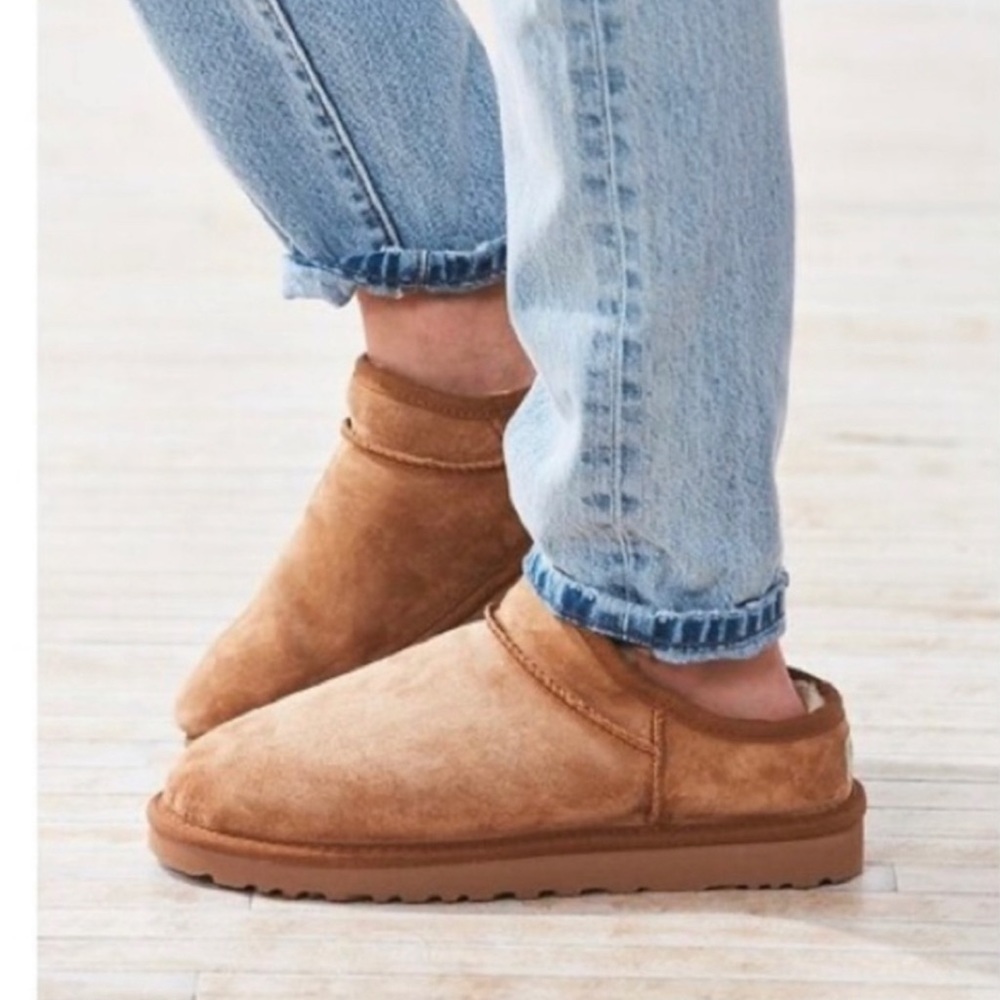 New UGG ultra mini  Classic Slipper Chestnut Size 7 - Picture 8 of 8